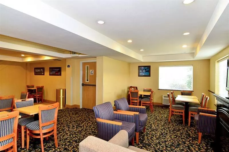 בית מלון כפרי Comfort Inn Troutdaleportland East
