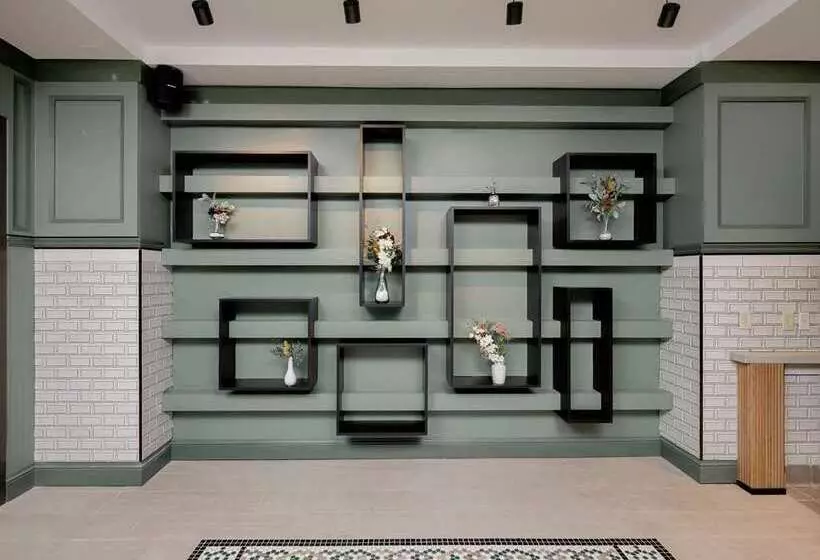 Hotel Fort Des Moines, Curio Collection By Hilton