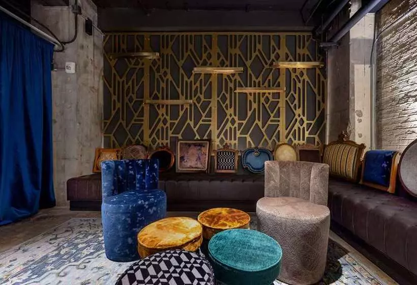 Hotel Fort Des Moines, Curio Collection By Hilton