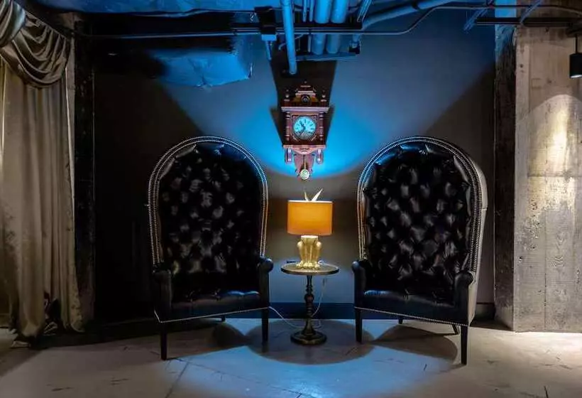 Hotel Fort Des Moines, Curio Collection By Hilton