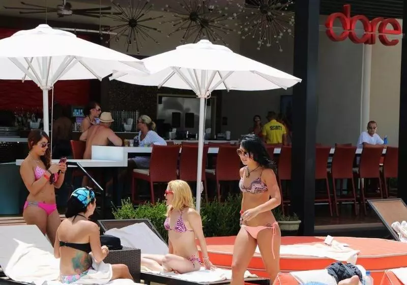 Отель Horseshoe Bossier Casino &