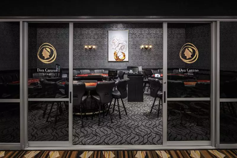 Отель Horseshoe Bossier Casino &