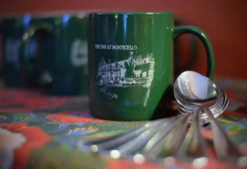 ホテル Inn At Monticello