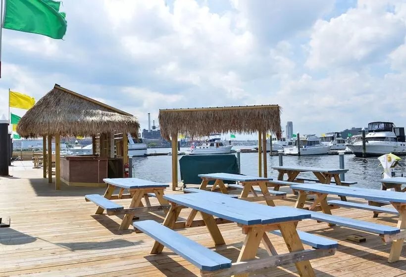 The Inn At Henderson S Wharf, Ascend Hotel Collection