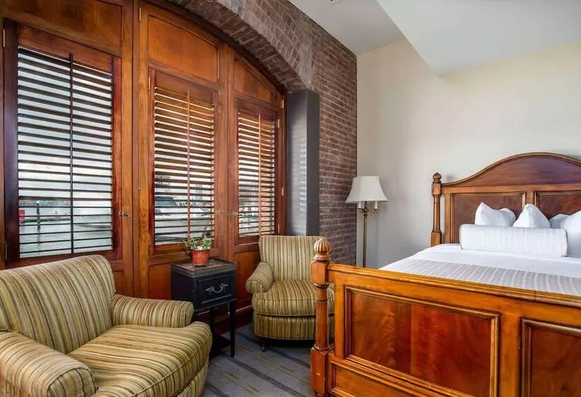 The Inn At Henderson S Wharf, Ascend Hotel Collection