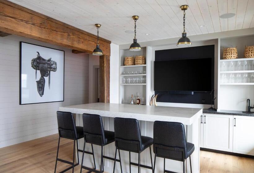 هتل Vaquera House