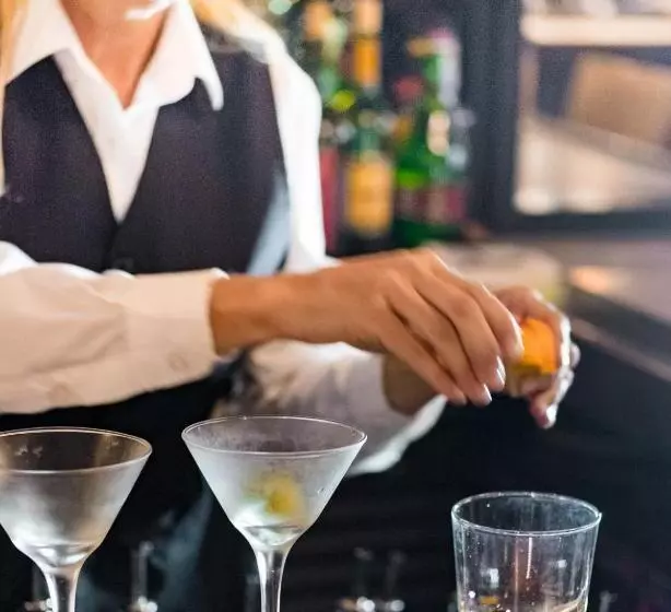 Ingleside Estate Hotel & Bungalows  Adults Only