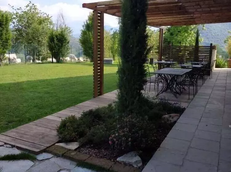 Aamiaismajoitus (B&B) Agriturismo Locanda Cà Del Pian