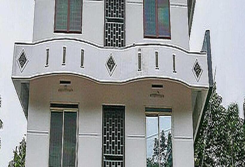 酒店 Spot On Thozhupaadan Residency