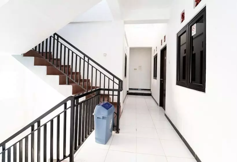 Majatalo Koolkost Syariah Near Mrt Lebak Bulus Station