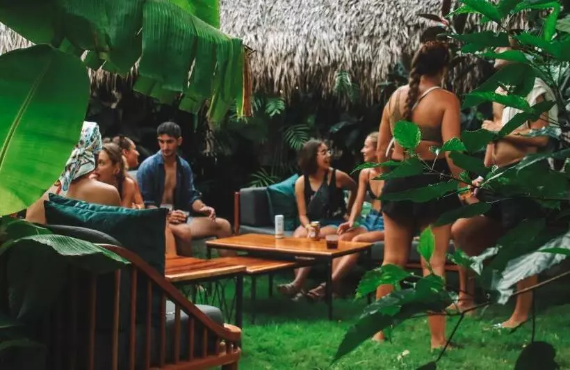 Retkeilymaja The Space Jungle Oasis