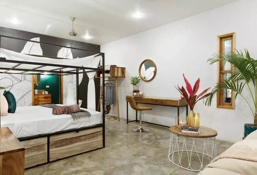 Retkeilymaja The Space Jungle Oasis