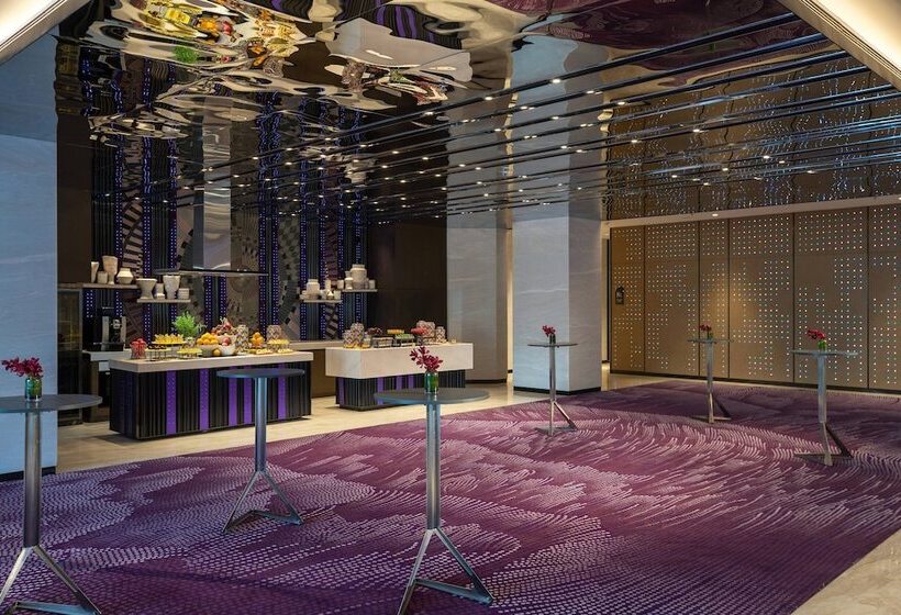 Otel Renaissance Nanning