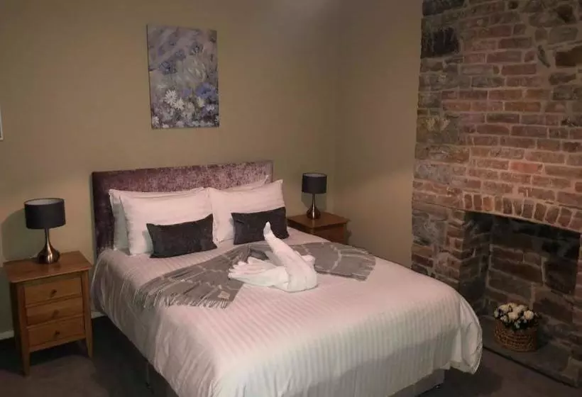 ホテル Tredegar Arms