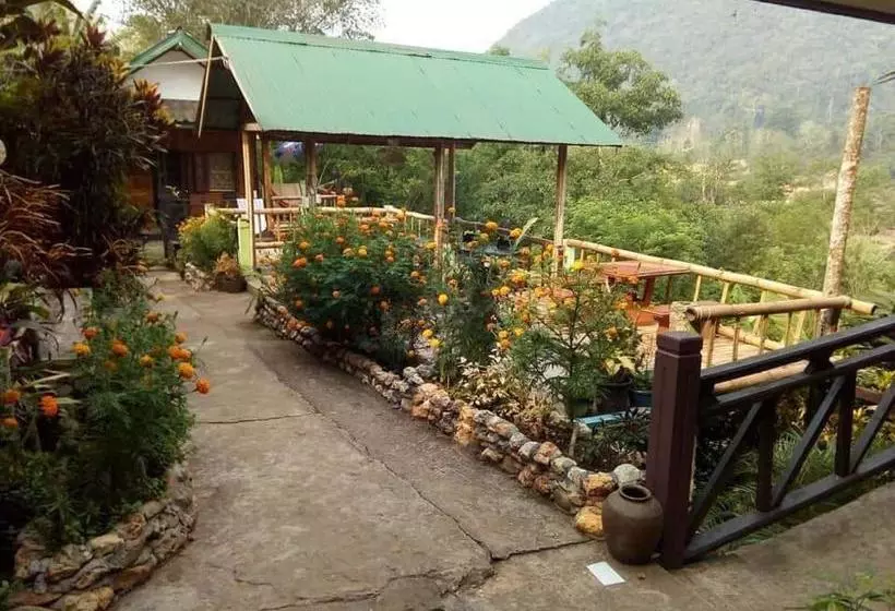 ユースホステル Suanphao Guesthouse