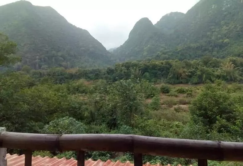 ユースホステル Suanphao Guesthouse