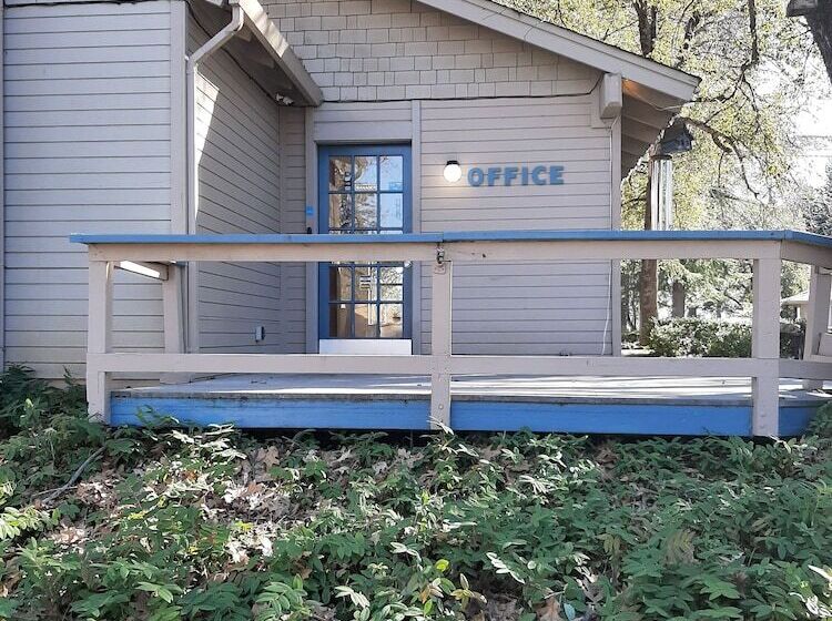 호텔 Alta Sierra Village Inn