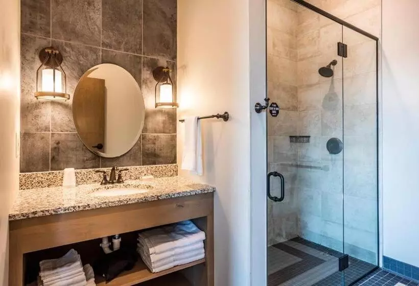 Hotelli Crosby Lofts