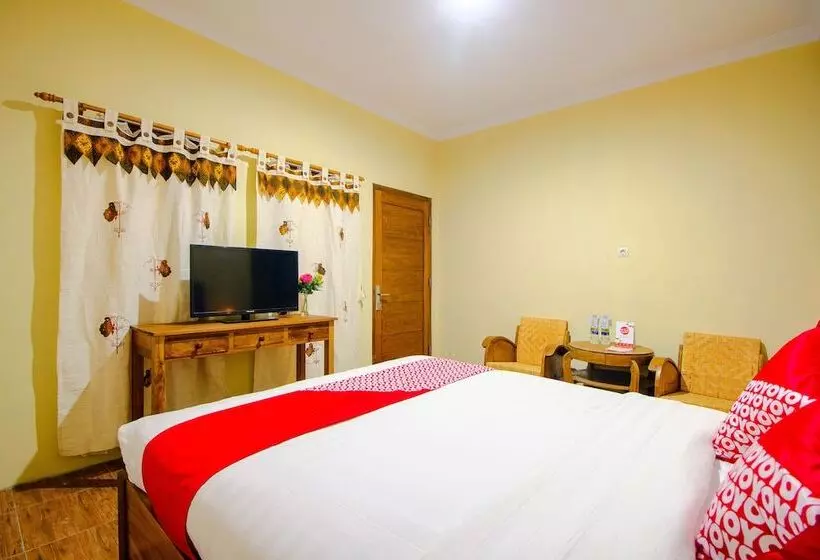 ホテル Oyo 2047 Opak Village Bed & Breakfast