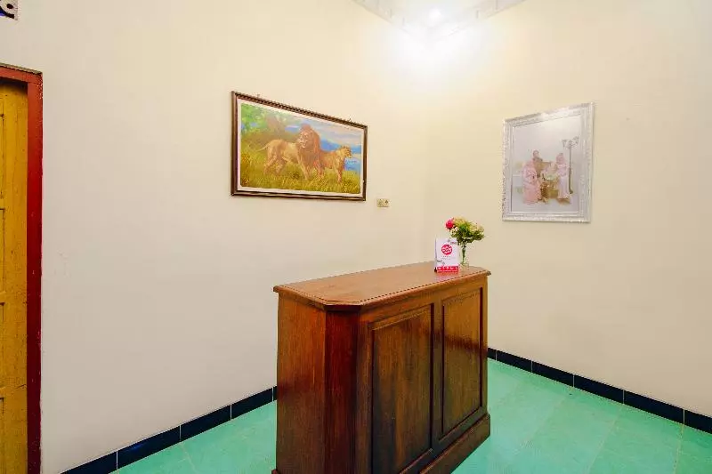 ホテル Oyo 2047 Opak Village Bed & Breakfast