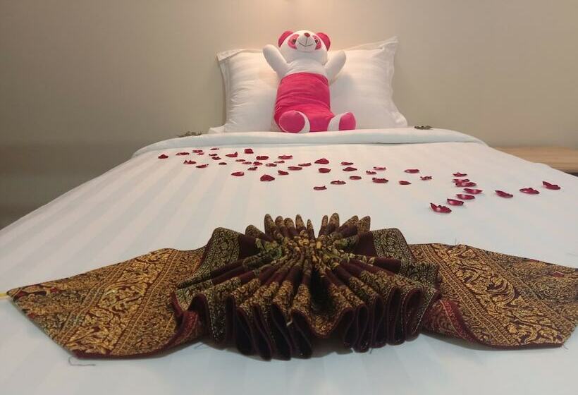 هتل Pinn Pinn Kalaw