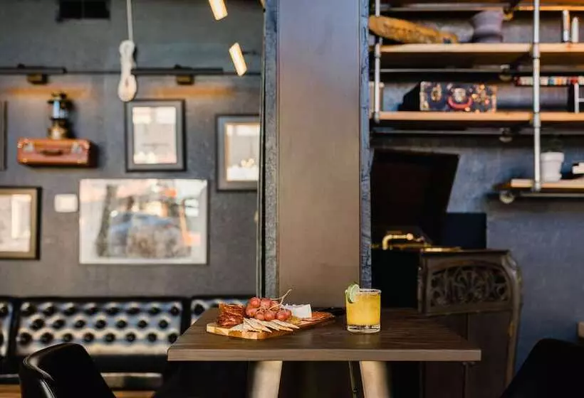 Hotelli Scp  Redmond