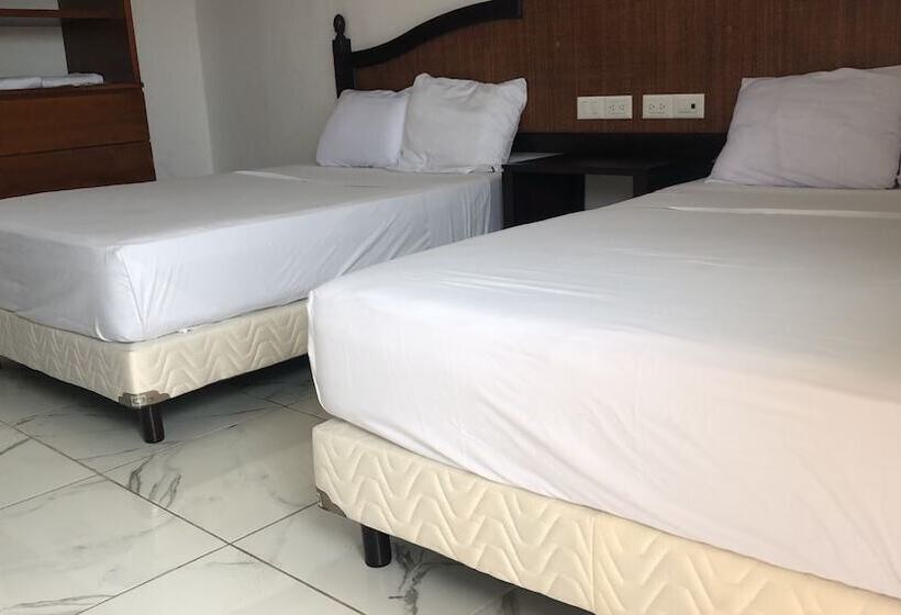 Capital O Hotel Yukon