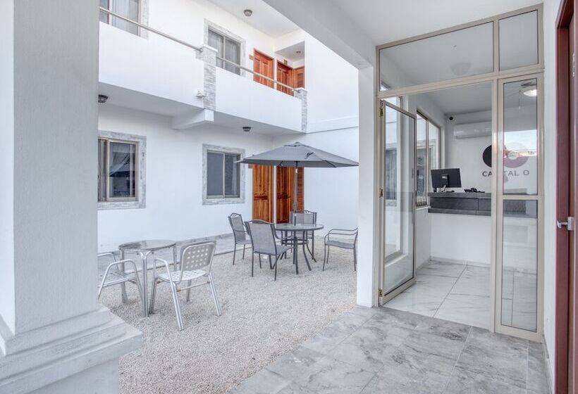 Capital O Hotel Yukon