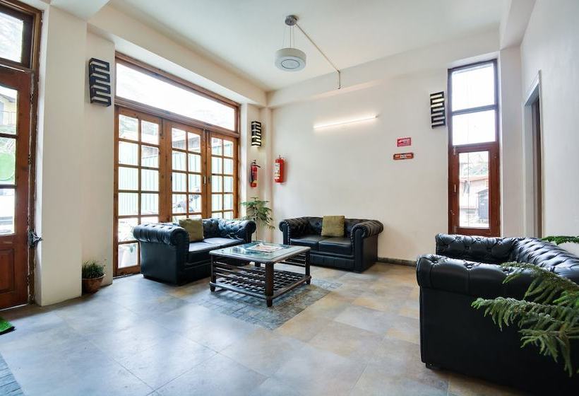 Hotel Aangan Regency By Oyo Rooms