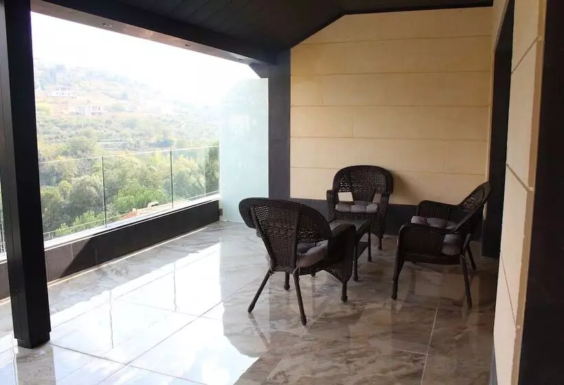 Hotel Barouk View