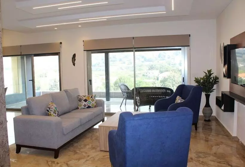 Hotel Barouk View