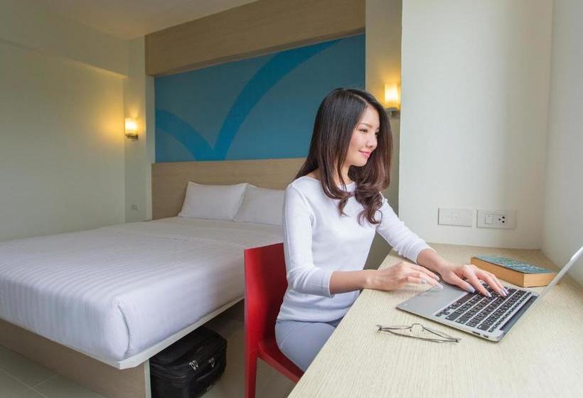 Hotelli Hop Inn Chiang Rai