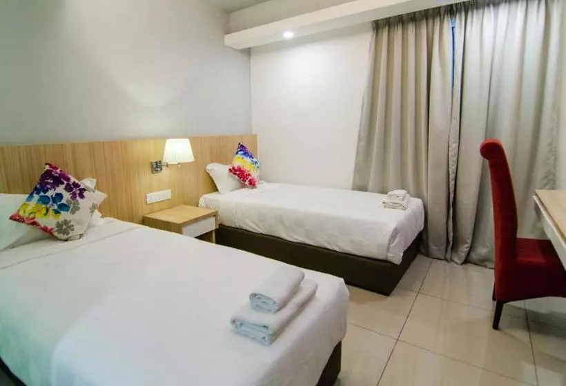 Mornington Hotel Waterfront Lumut