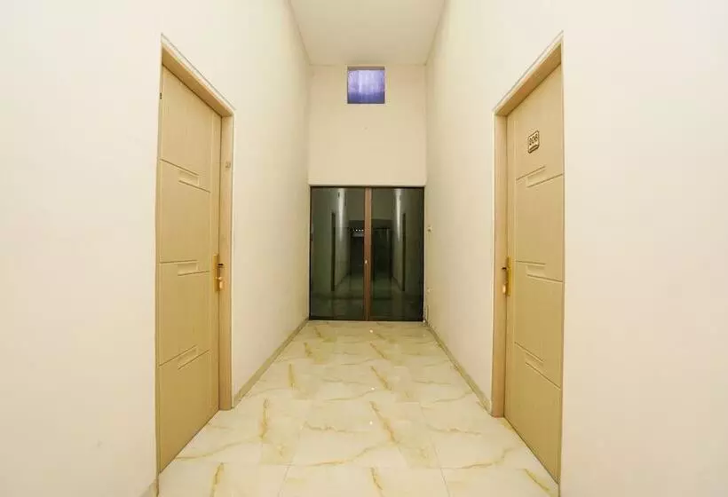 ホテル Oyo 1102 Griya Aisyah Syariah 1