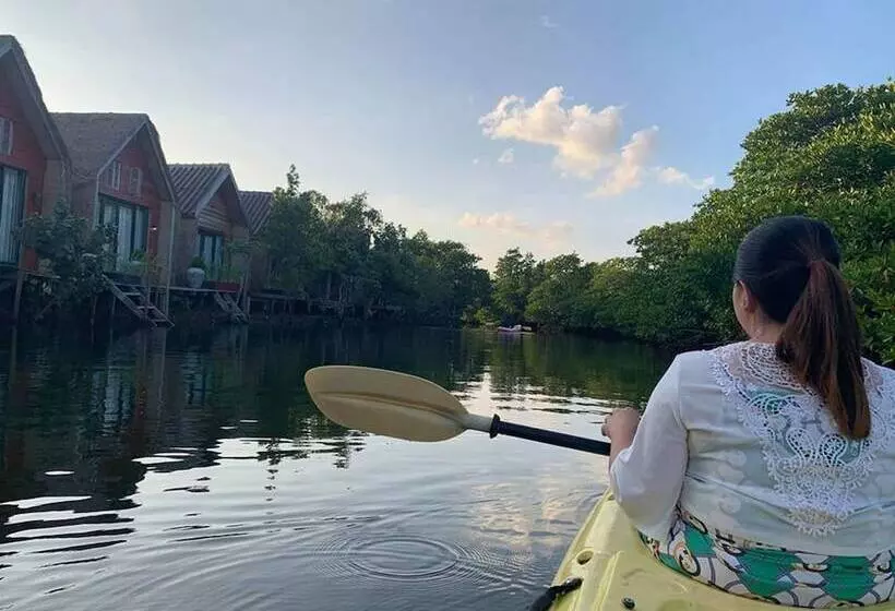 هتل Prek Kdat Resort