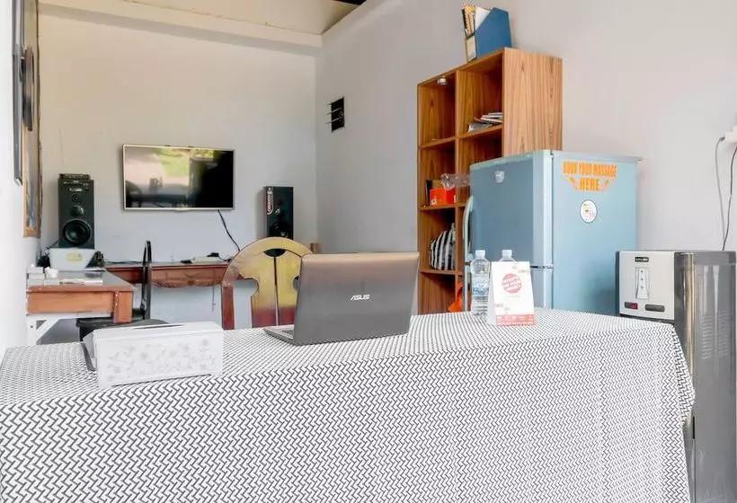 ホテル Sekar Arum Guest House By Oyo Rooms