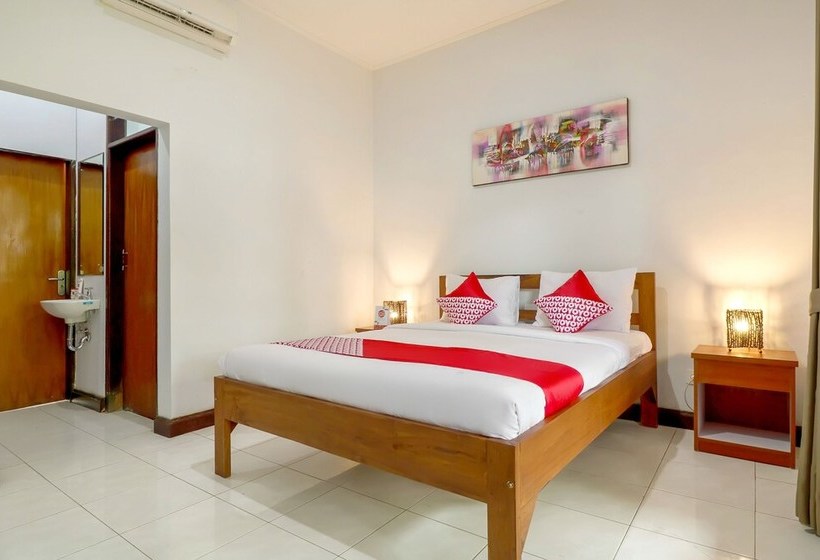 Hotel Sekar Arum Guest House By Oyo Rooms