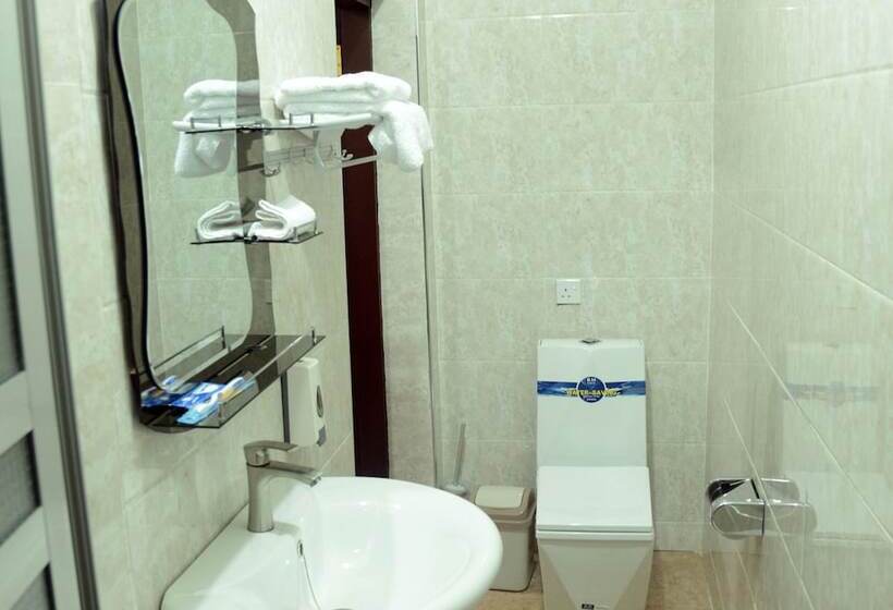 בית מלון כפרי Target Hill