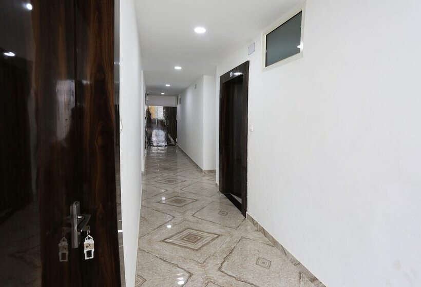 בית מלון כפרי The Marvellous By Oyo Rooms