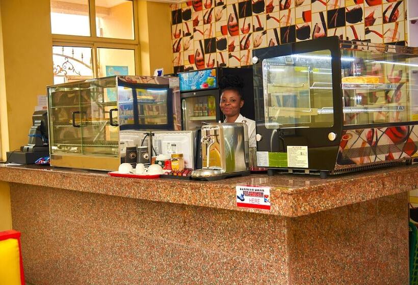 Signature By Royalty