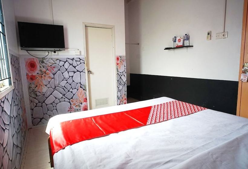 호스텔 Abdi Praja Residence By Oyo Rooms