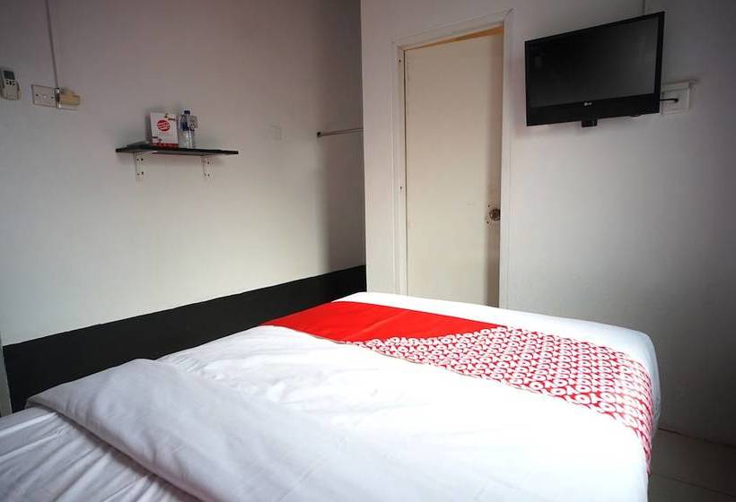 호스텔 Abdi Praja Residence By Oyo Rooms