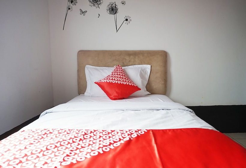 호스텔 Abdi Praja Residence By Oyo Rooms