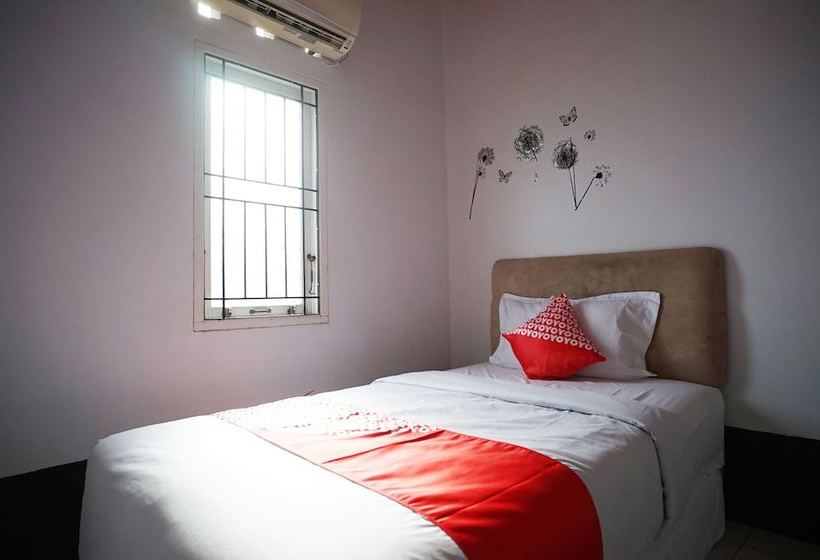 호스텔 Abdi Praja Residence By Oyo Rooms