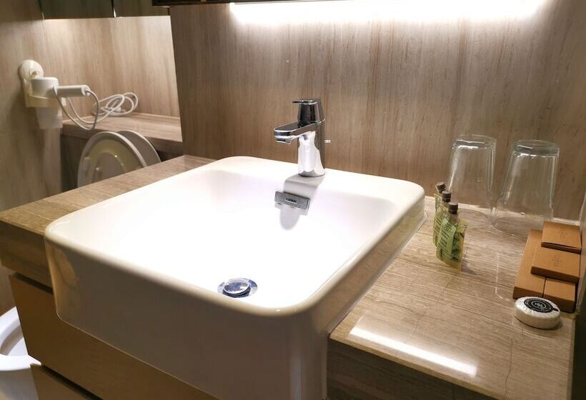 Efc Qingchengli Loft Apartment