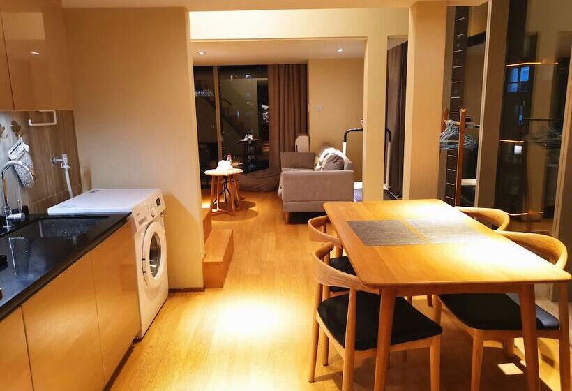 Efc Qingchengli Loft Apartment