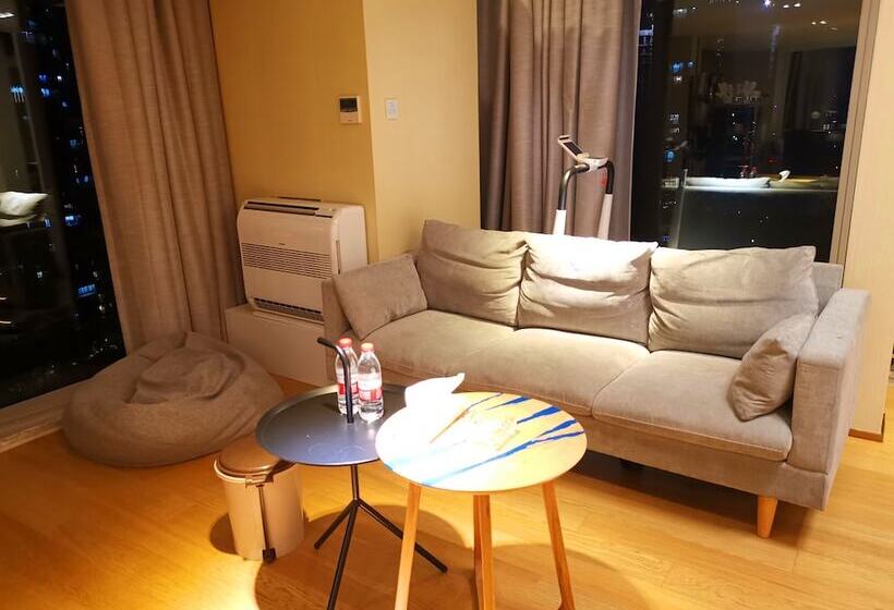 Efc Qingchengli Loft Apartment