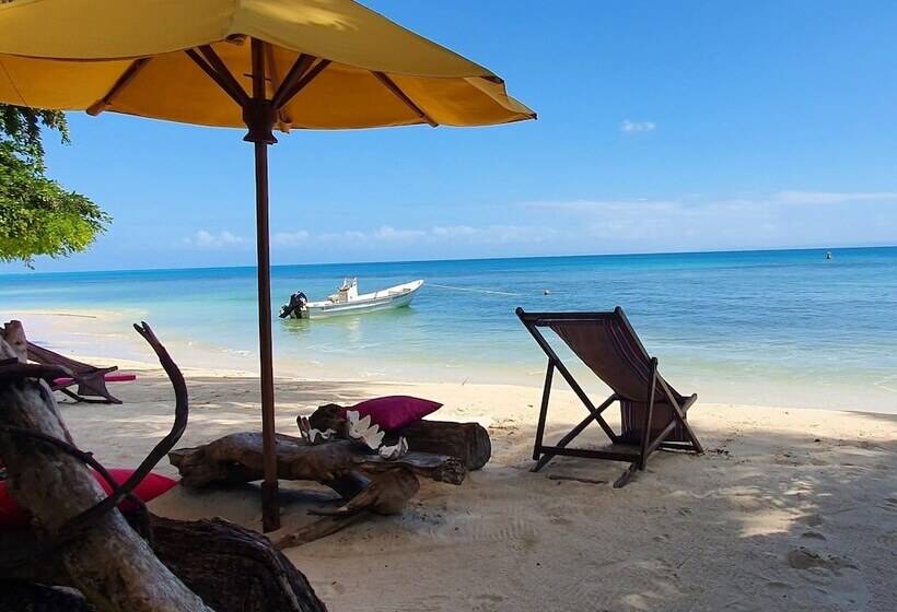 هتل Ravoraha Ecolodge