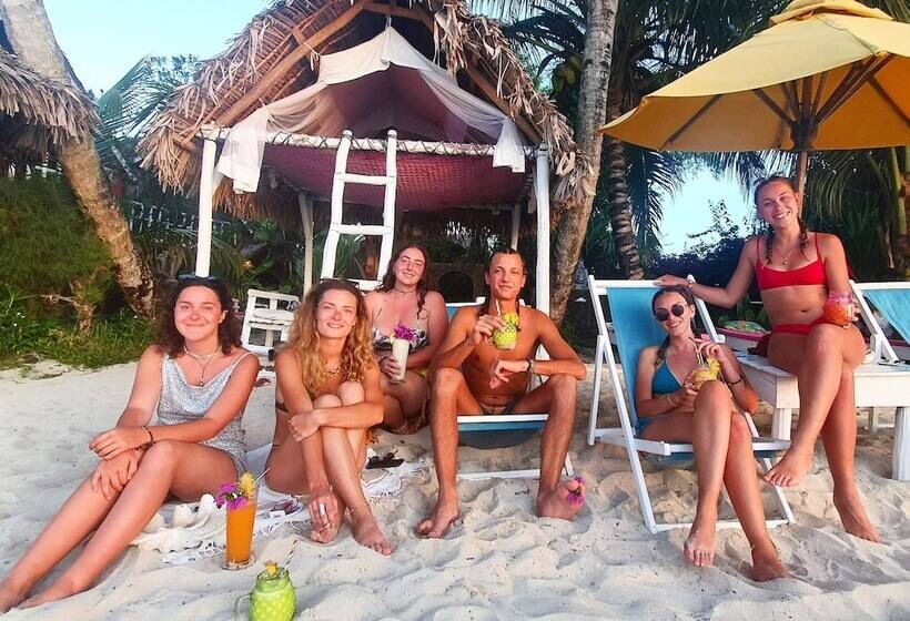 هتل Ravoraha Ecolodge