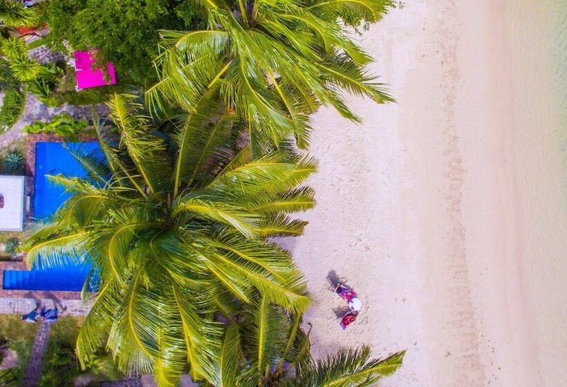 هتل Ravoraha Ecolodge